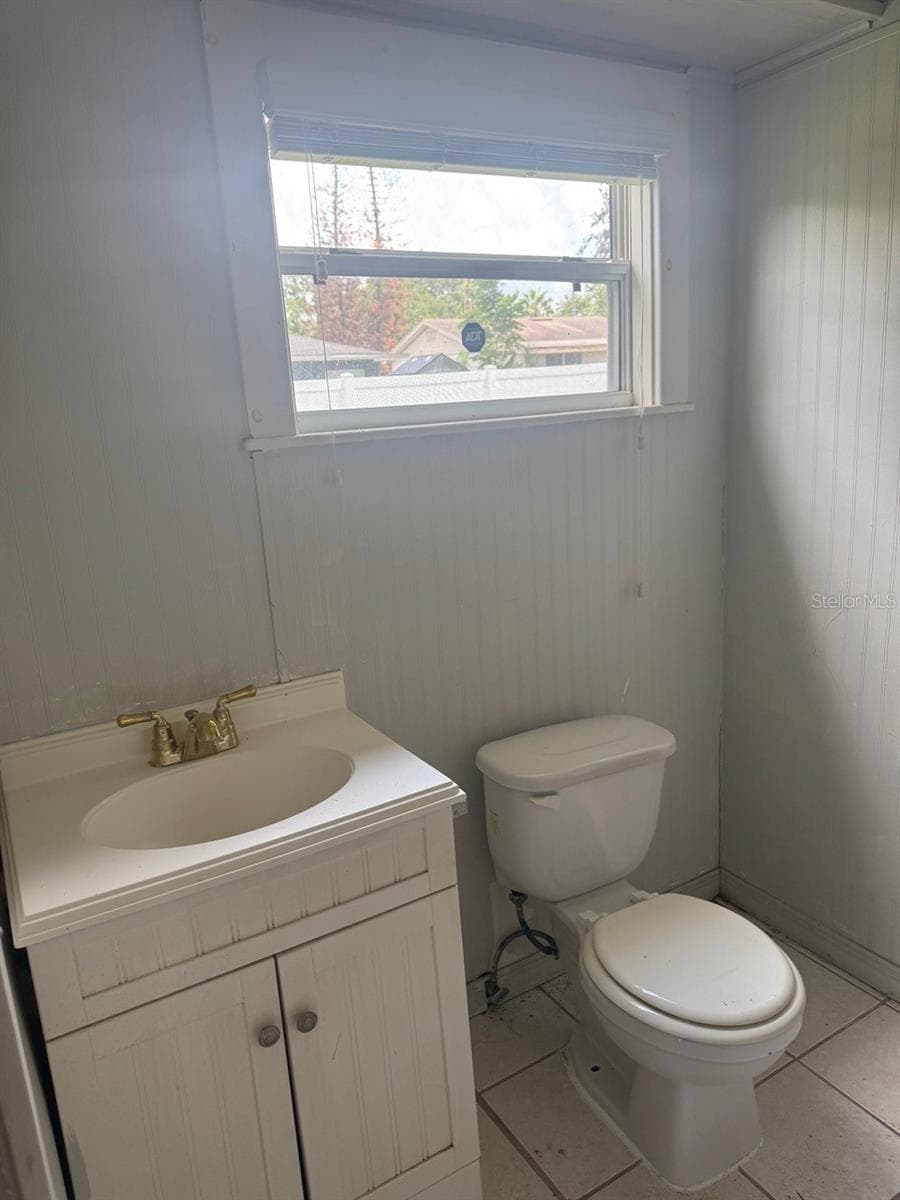 415 BOGER BOULEVARD — photo 11 of 34