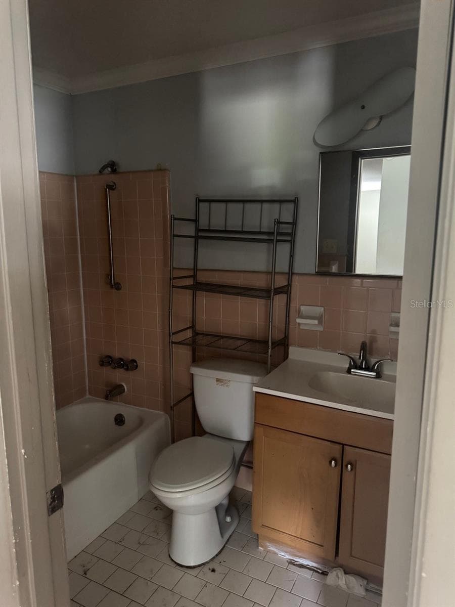 415 BOGER BOULEVARD — photo 25 of 34