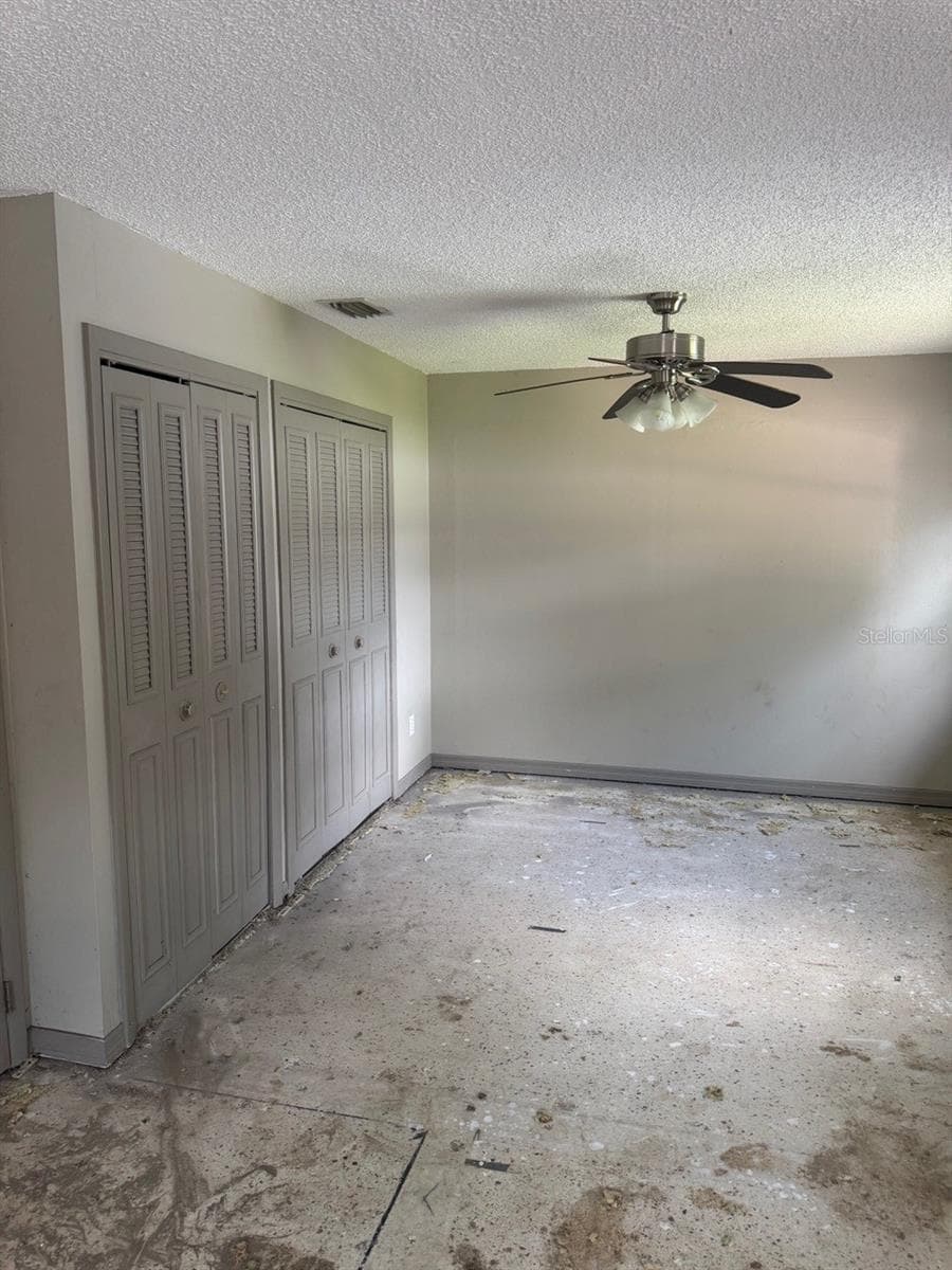 415 BOGER BOULEVARD — photo 17 of 34