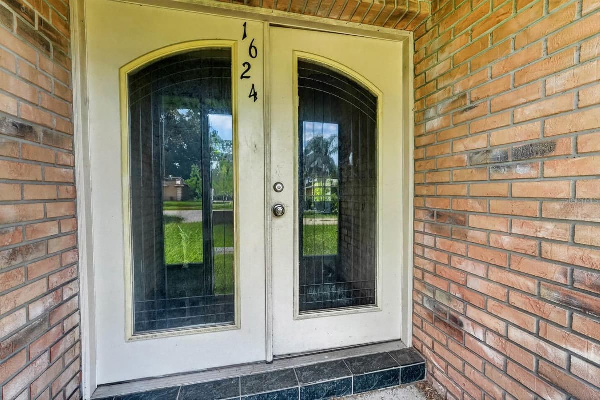 1624 PICCADILLY DRIVE — photo 5 of 43