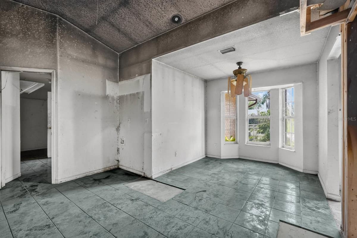 1624 PICCADILLY DRIVE — photo 19 of 43