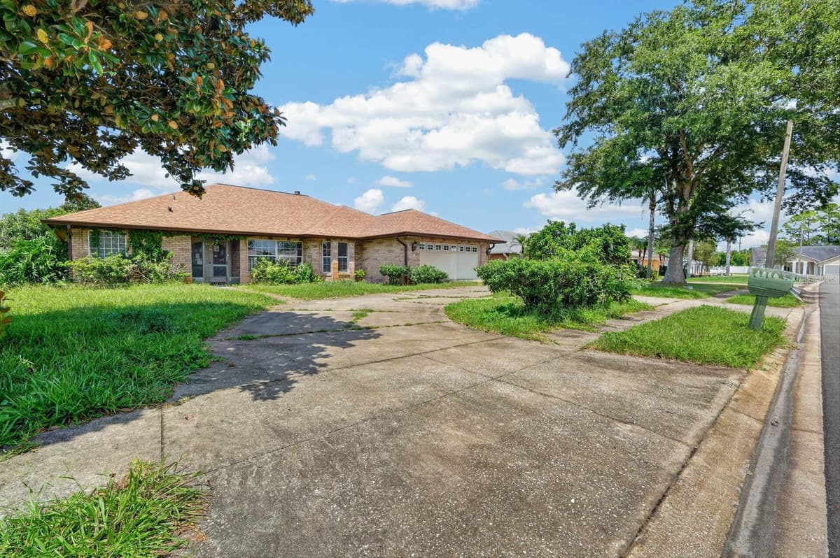 1624 PICCADILLY DRIVE — photo 41 of 43