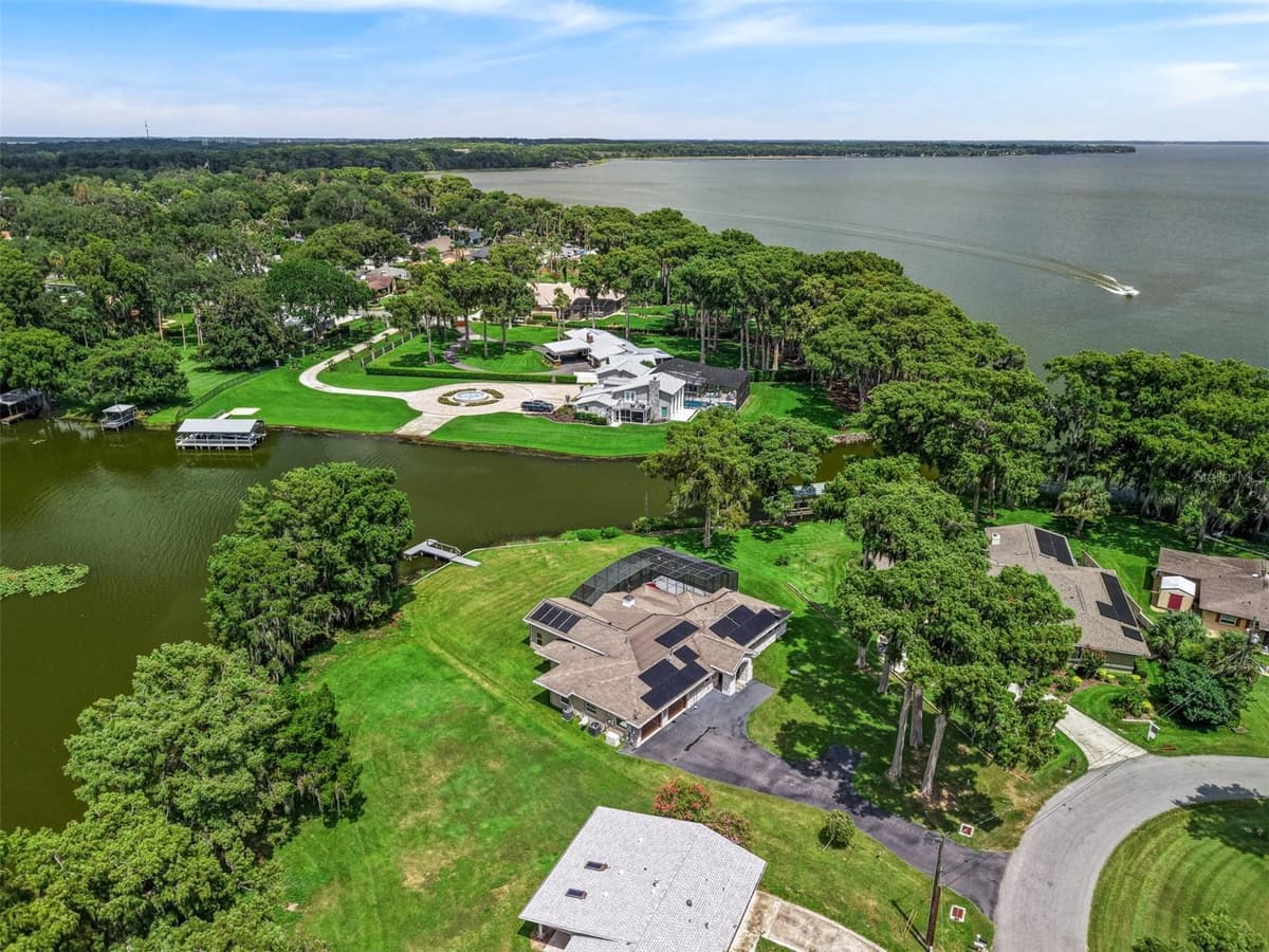 1002 LOVES POINT DRIVE — photo 62 of 71