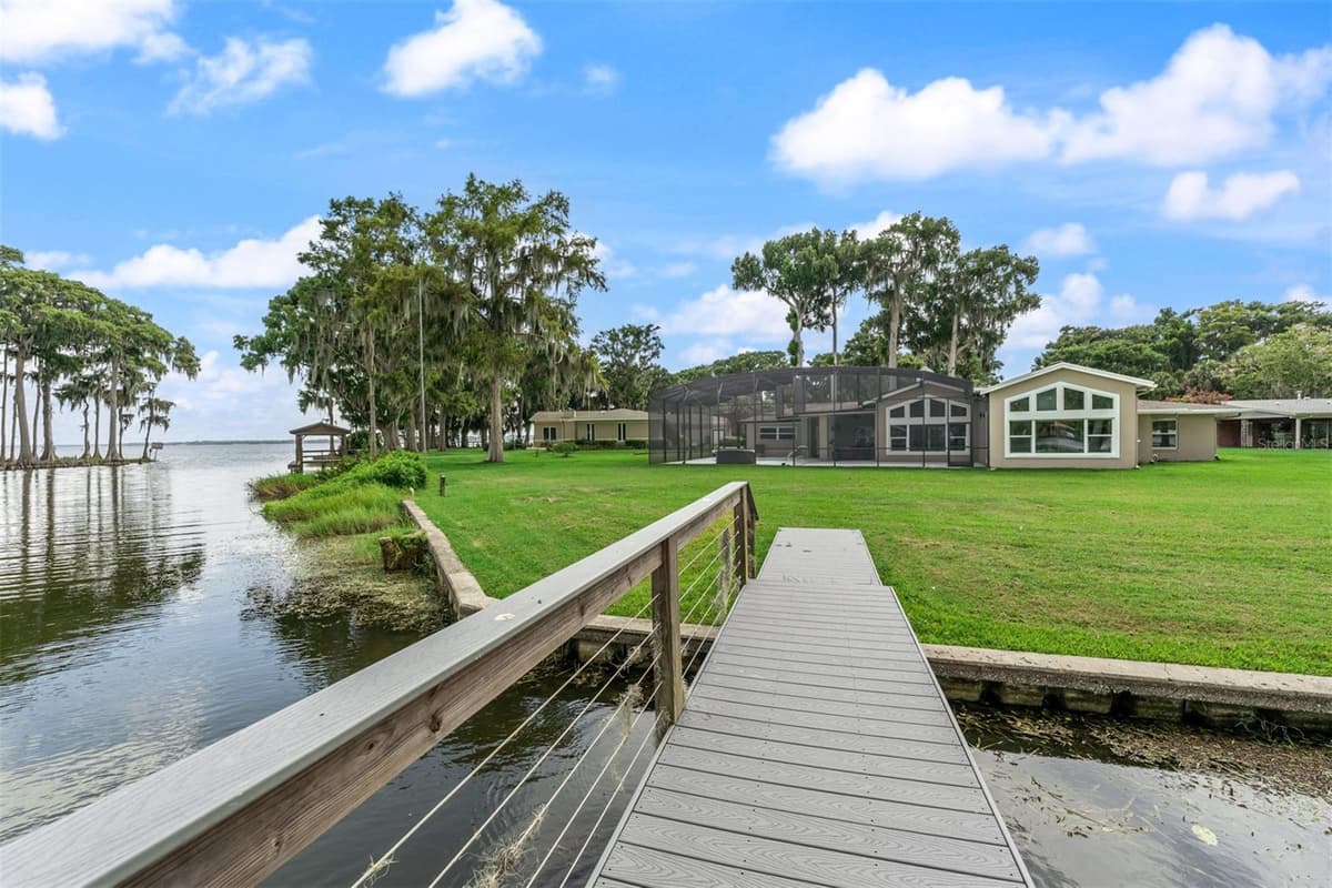 1002 LOVES POINT DRIVE — photo 14 of 71