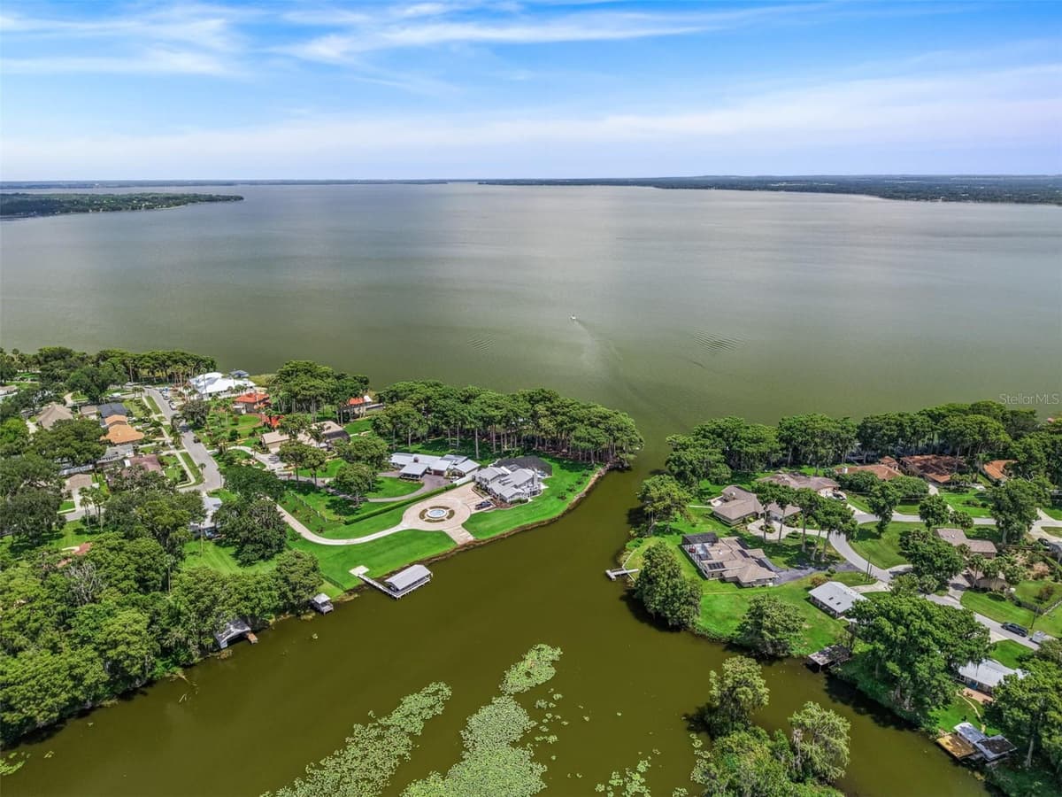1002 LOVES POINT DRIVE — photo 67 of 71