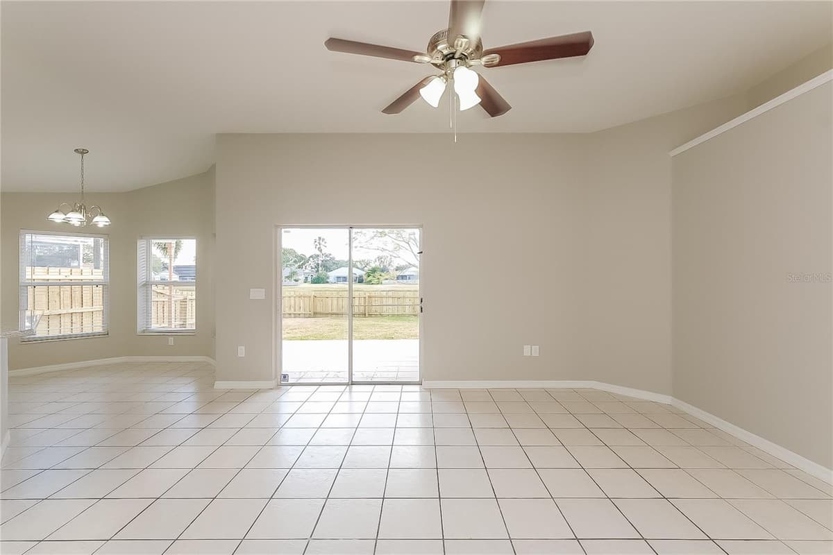 1723 WESTERLY DR — photo 4 of 15