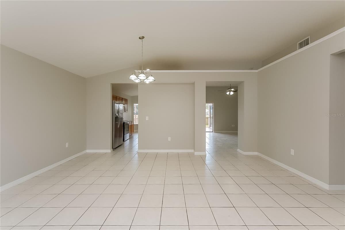 1723 WESTERLY DR — photo 3 of 15
