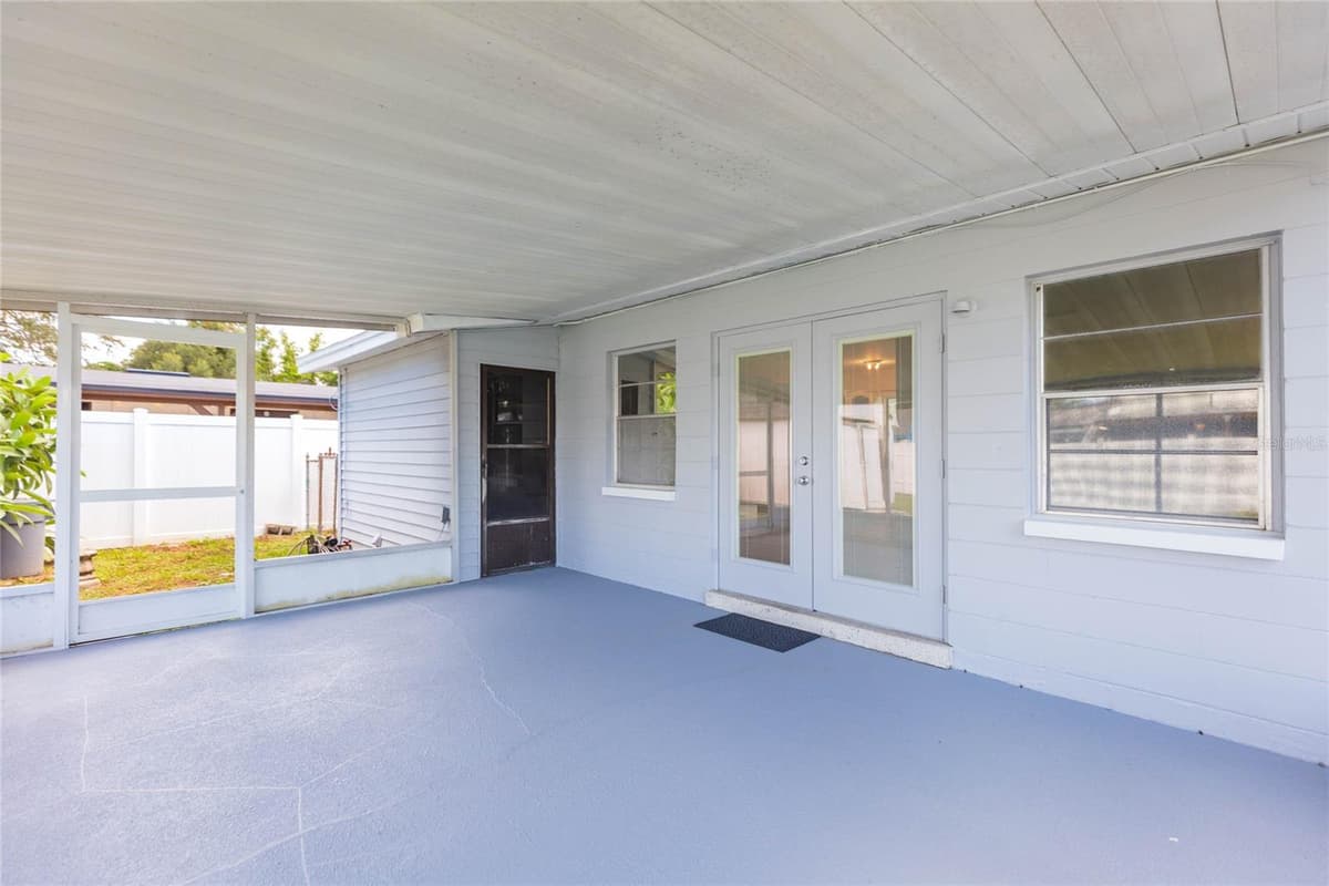 4524 PICADILLY STREET — photo 20 of 24