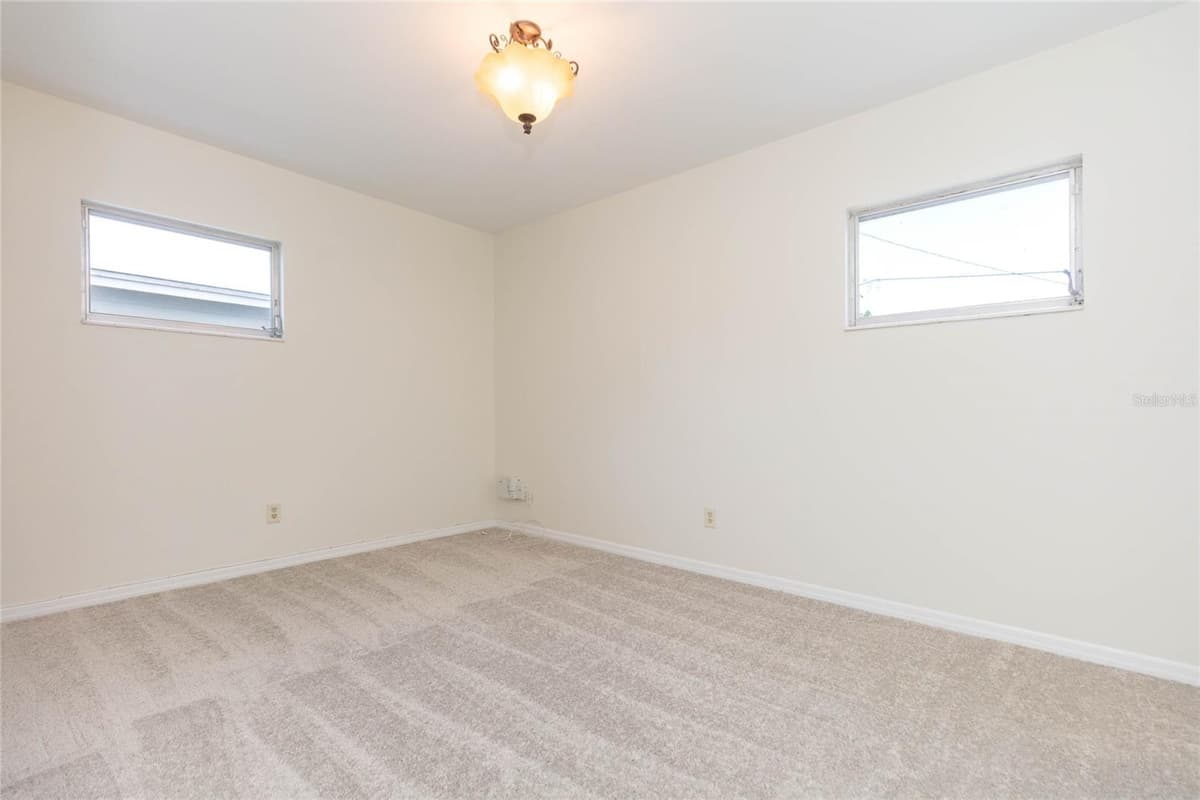 4524 PICADILLY STREET — photo 16 of 24
