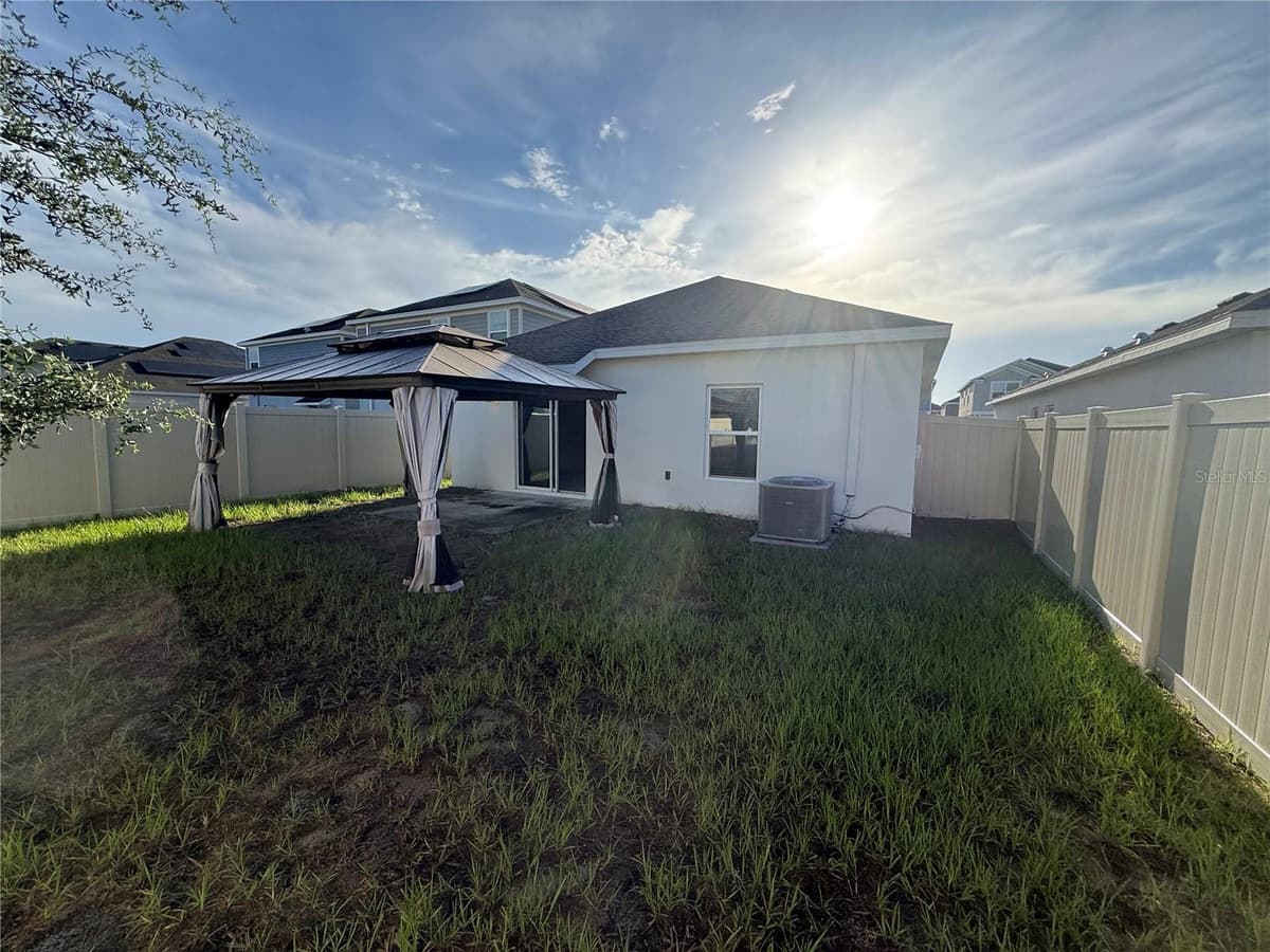558 JETT LANE — photo 14 of 14