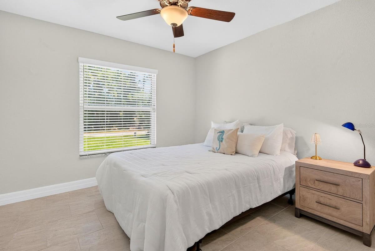 2775 WYOLA AVENUE — photo 43 of 57