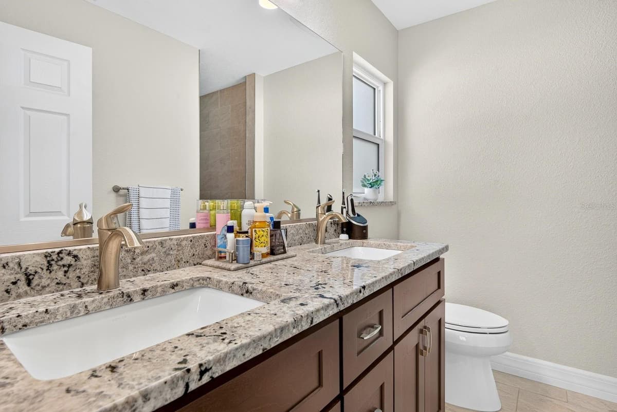 2775 WYOLA AVENUE — photo 37 of 57