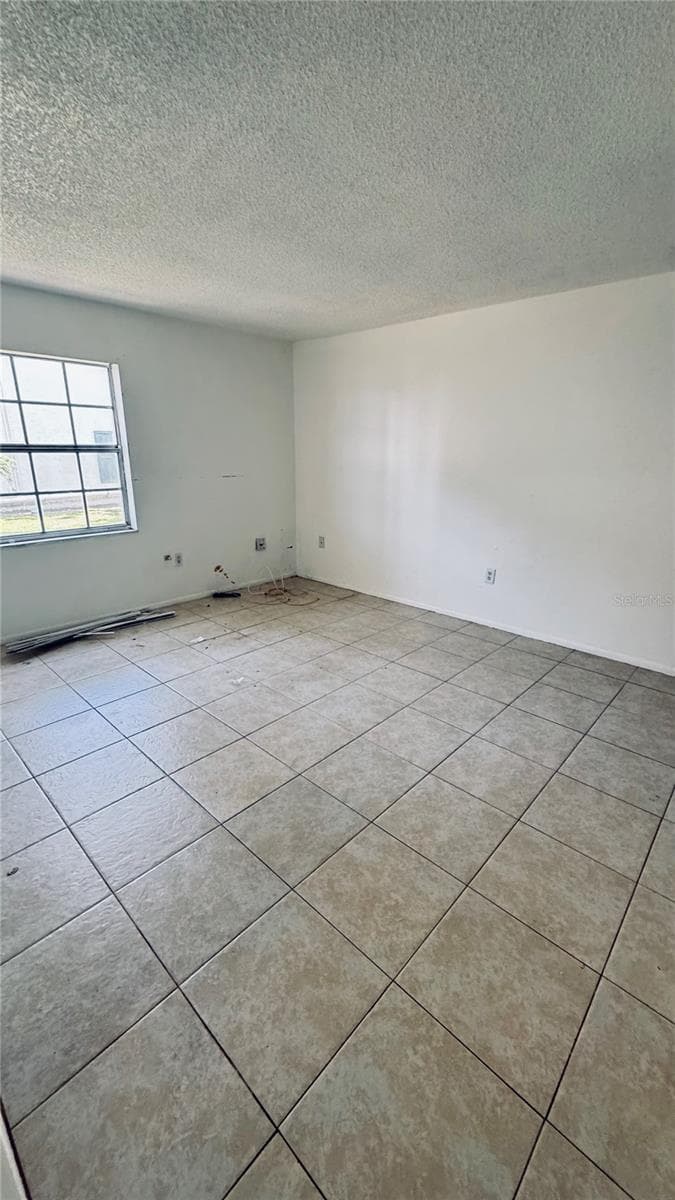 4315 AEGEAN DRIVE — photo 7 of 10
