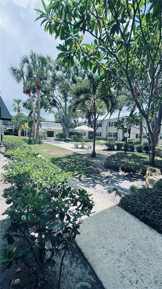 4315 AEGEAN DRIVE — photo 3 of 10