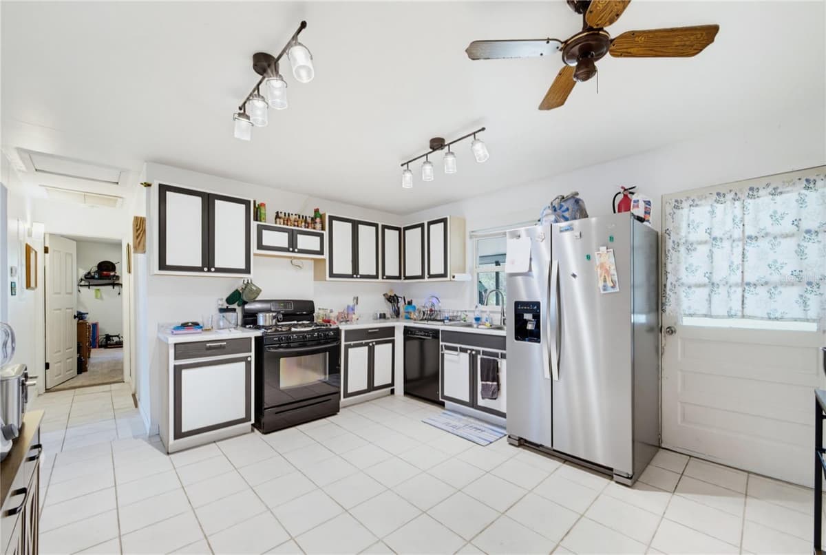10930 CAMP MACK ROAD — photo 33 of 50