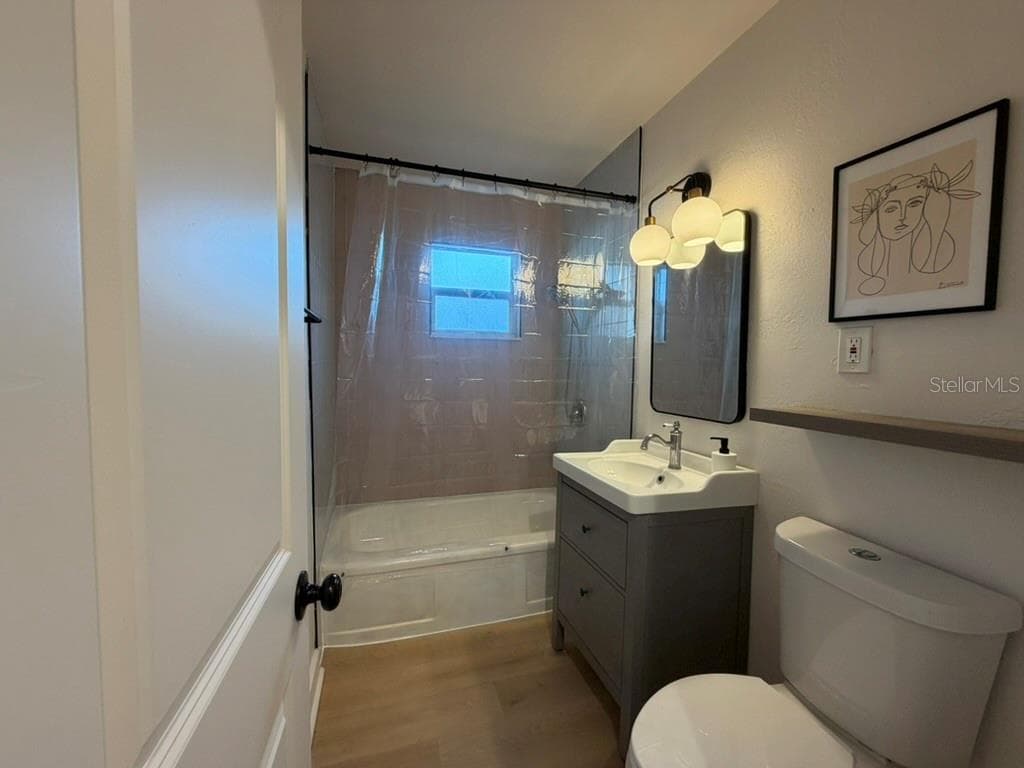 1020 19TH STREET — photo 4 of 12