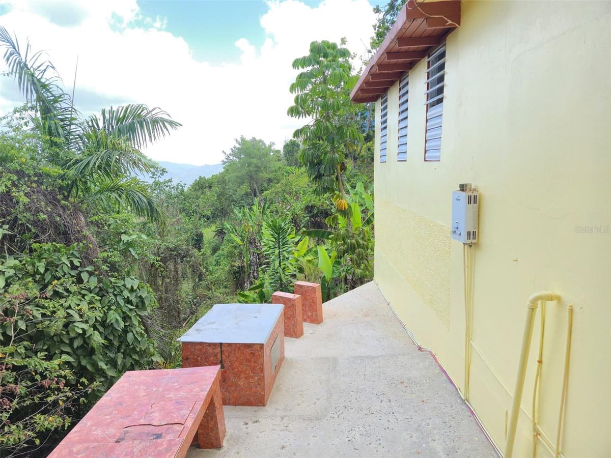 PR 156 KM. 23.9 RIO HONDO WARD — photo 35 of 47