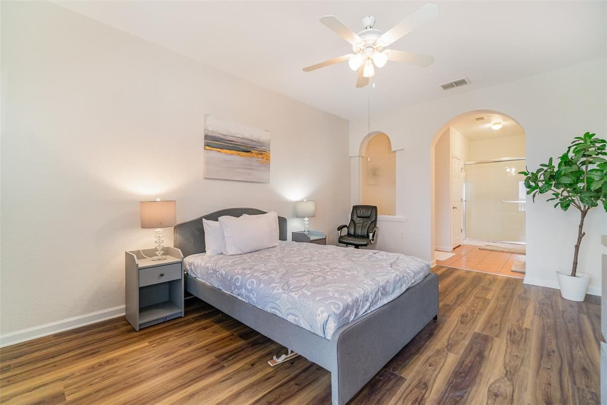 14200 AVALON ROAD — photo 7 of 31