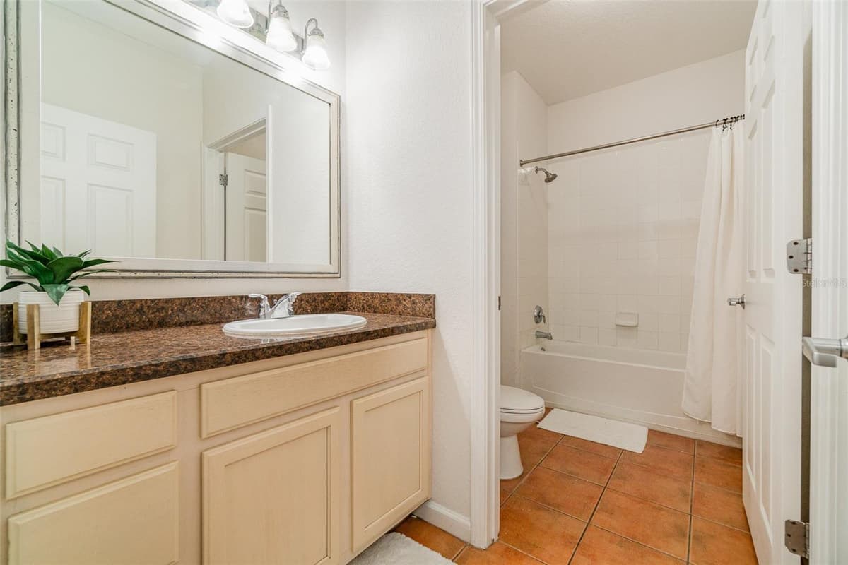 14200 AVALON ROAD — photo 15 of 31