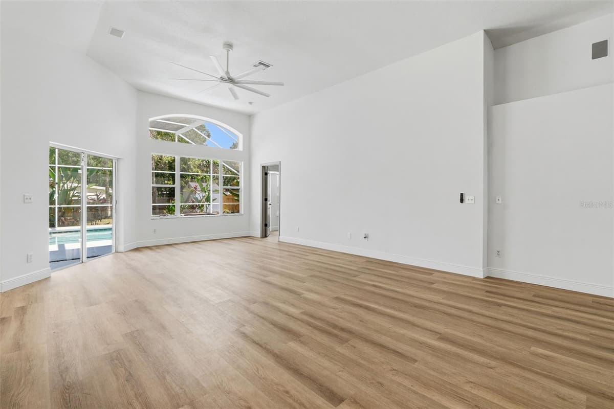 4603 HIDDEN SHADOW DRIVE — photo 13 of 36