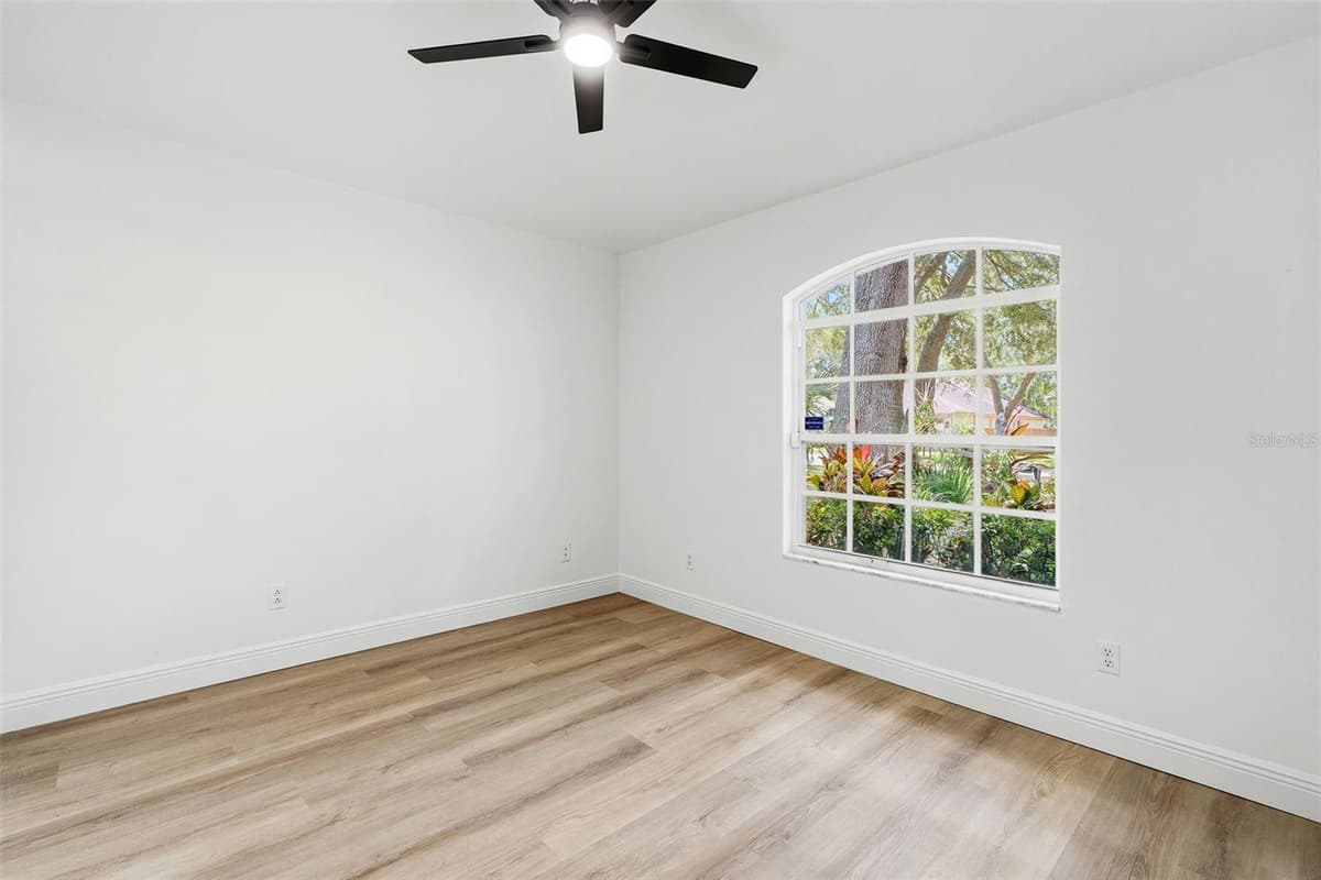 4603 HIDDEN SHADOW DRIVE — photo 24 of 36