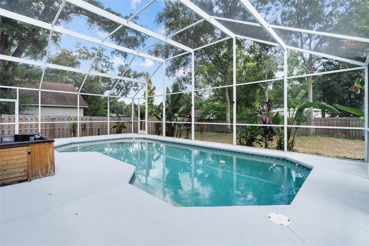 4603 HIDDEN SHADOW DRIVE — photo 31 of 36