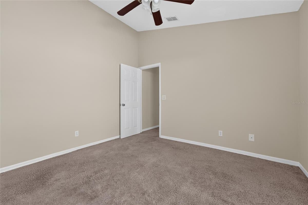 13617 EMERALDVIEW DRIVE — photo 18 of 30