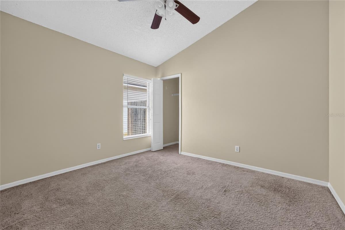 13617 EMERALDVIEW DRIVE — photo 17 of 30