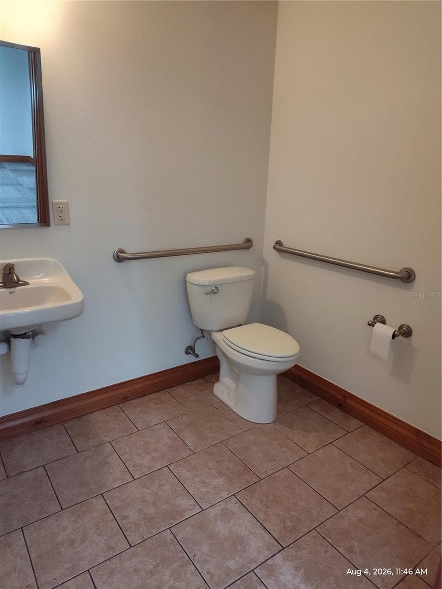 322 HWY 441 — photo 9 of 11