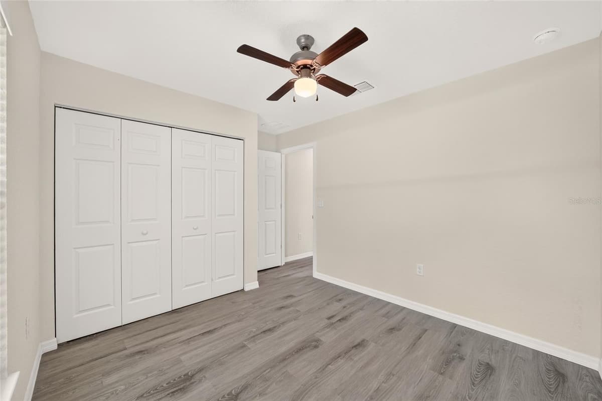 7 CYPRESS ROAD — photo 14 of 32