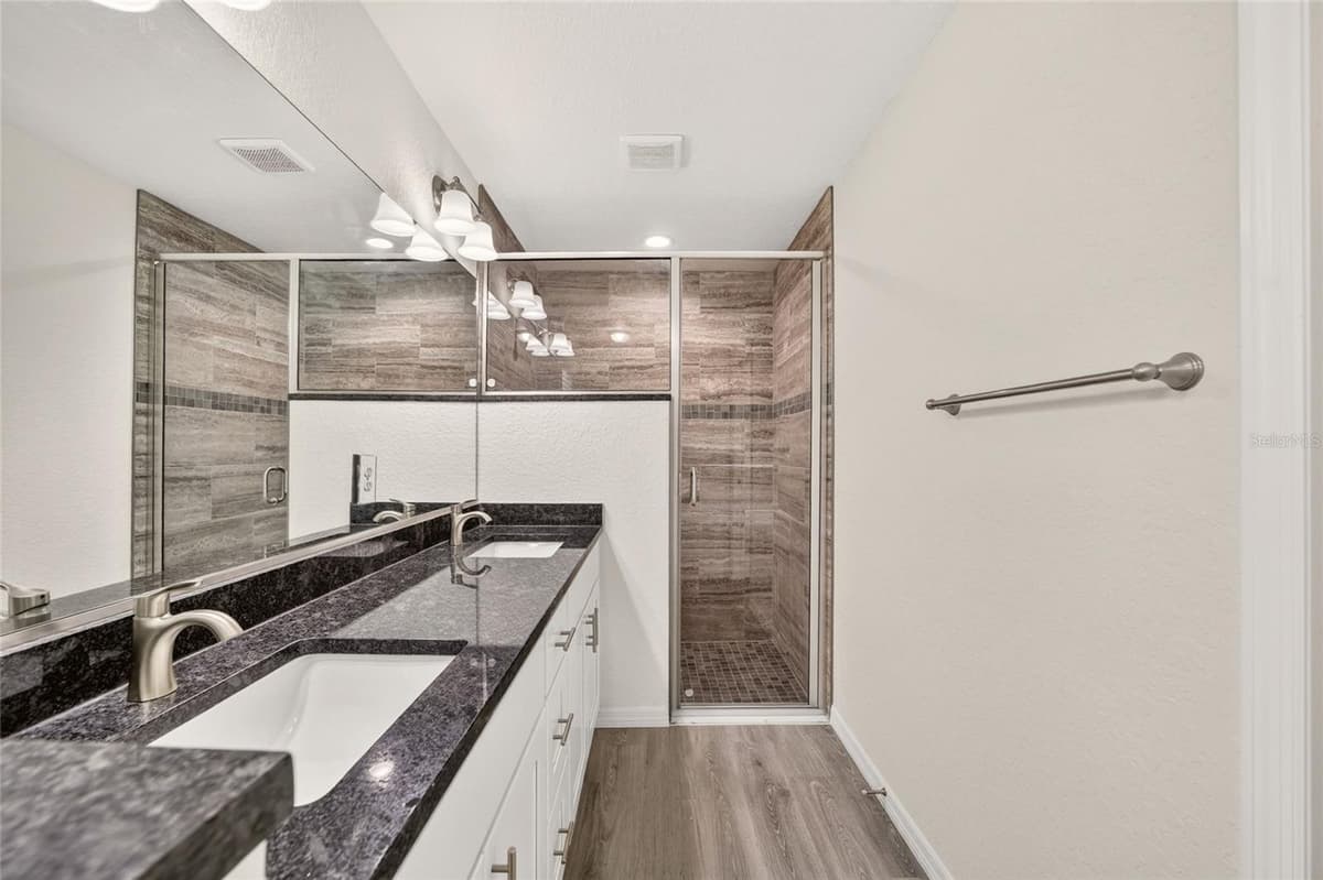 7 CYPRESS ROAD — photo 32 of 32