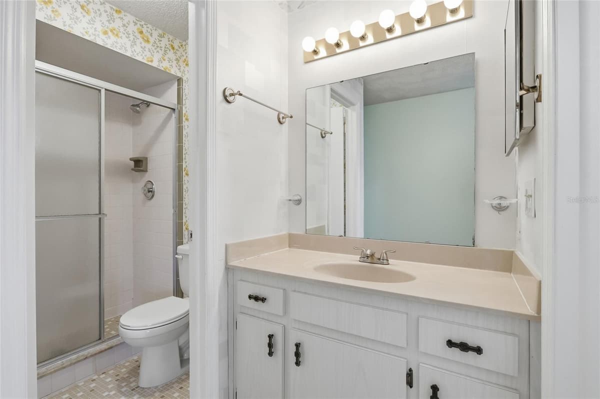 2721 CECILE STREET — photo 39 of 50