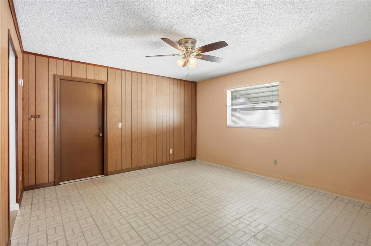 2721 CECILE STREET — photo 13 of 50