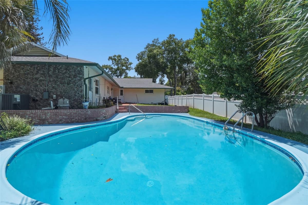 701 MILAN COURT — photo 37 of 46