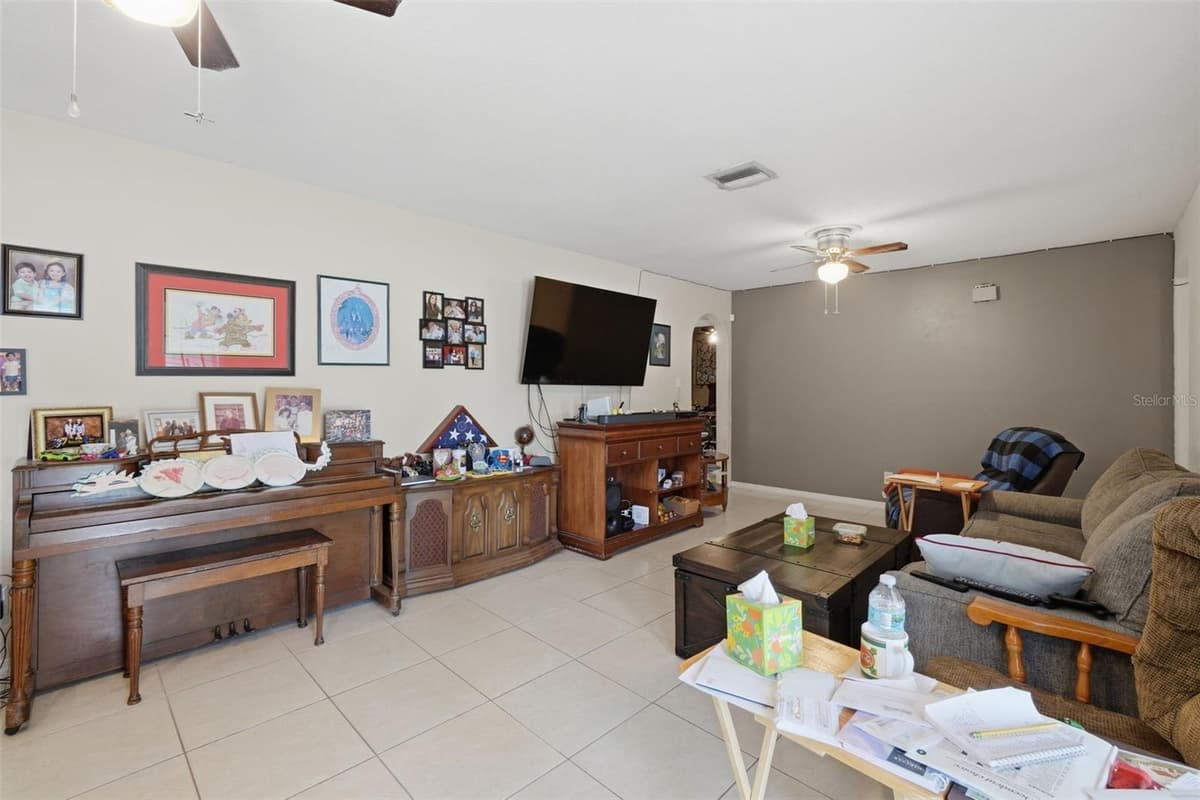 701 MILAN COURT — photo 7 of 46
