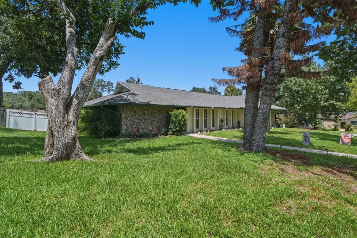 701 MILAN COURT — photo 41 of 46