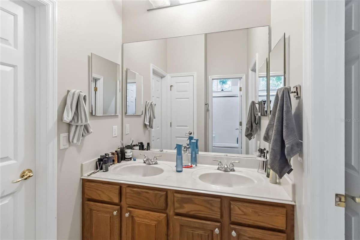 1038 WESTBURY WAY — photo 32 of 49