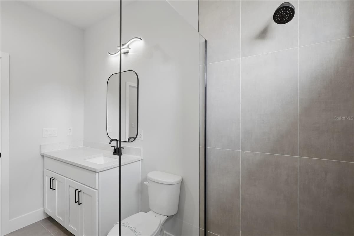 3 WHELAN PLACE — photo 25 of 42