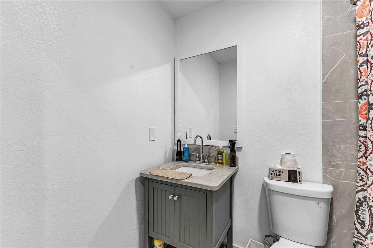 7903 LEMANS DRIVE — photo 36 of 39