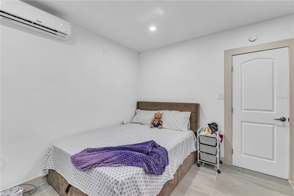 7903 LEMANS DRIVE — photo 35 of 39