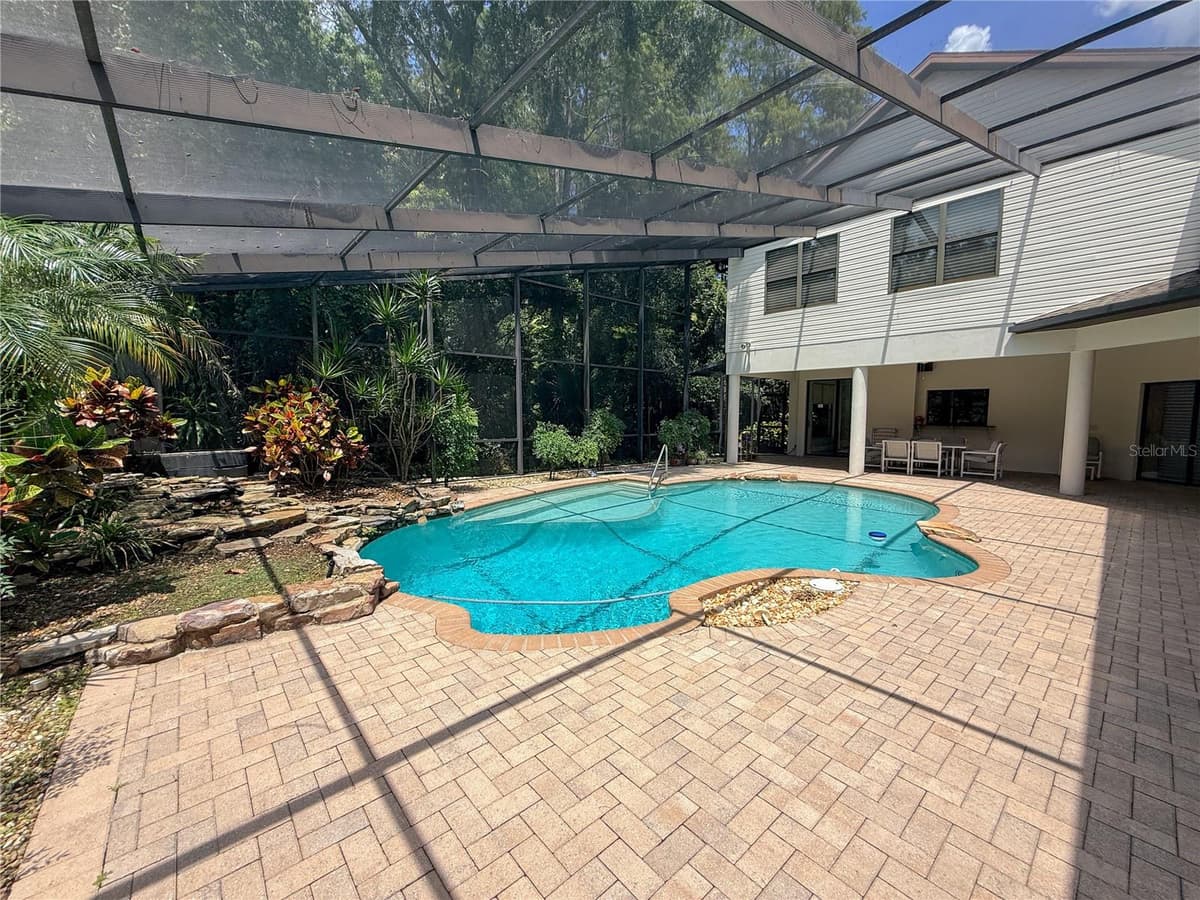 11708 ORANGE GROVE DRIVE — photo 12 of 52
