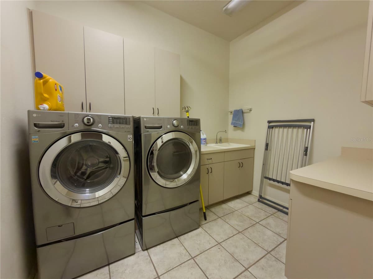 11708 ORANGE GROVE DRIVE — photo 48 of 52
