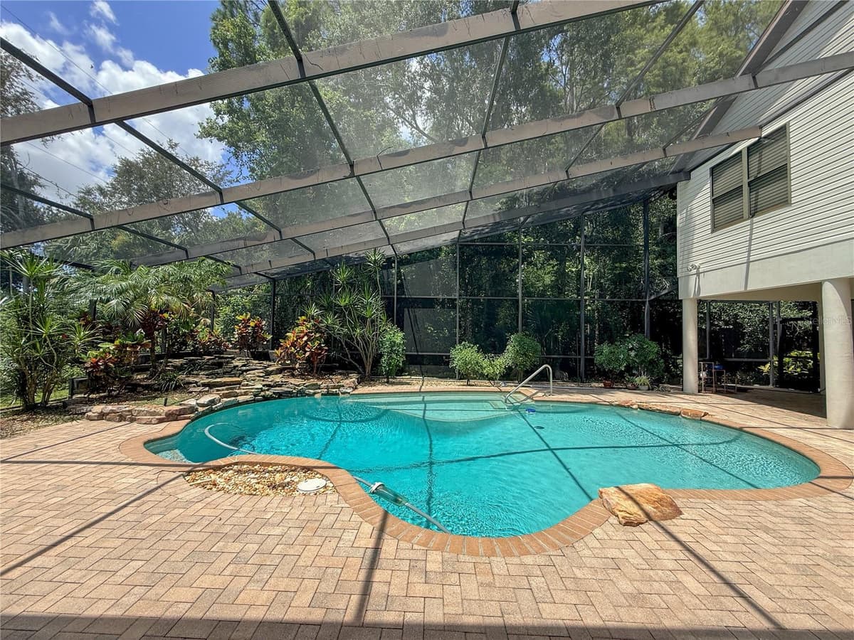 11708 ORANGE GROVE DRIVE — photo 13 of 52