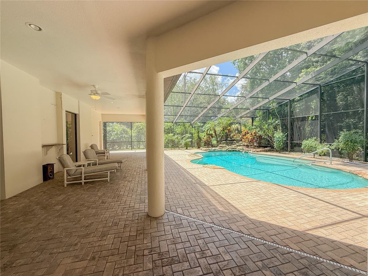 11708 ORANGE GROVE DRIVE — photo 9 of 52