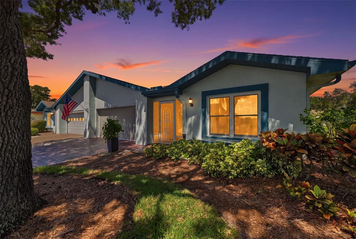 2412 LOCKSLEY STREET — photo 39 of 93