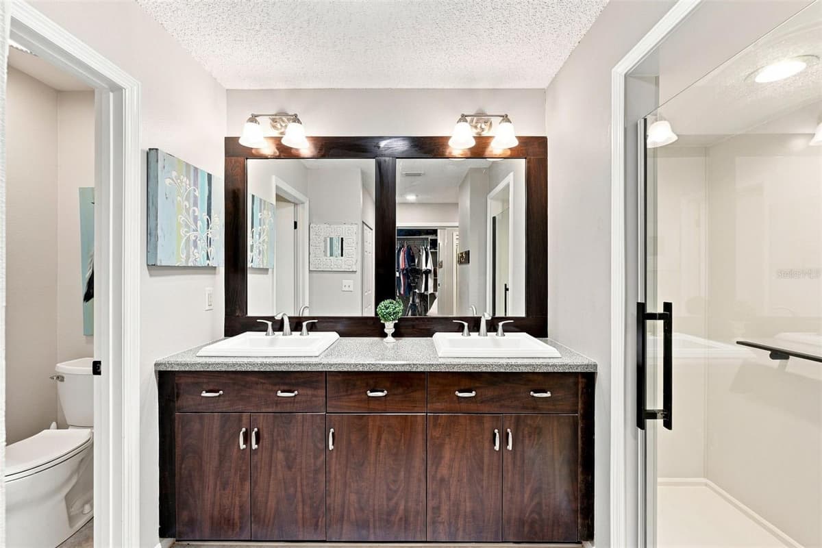 2412 LOCKSLEY STREET — photo 24 of 93