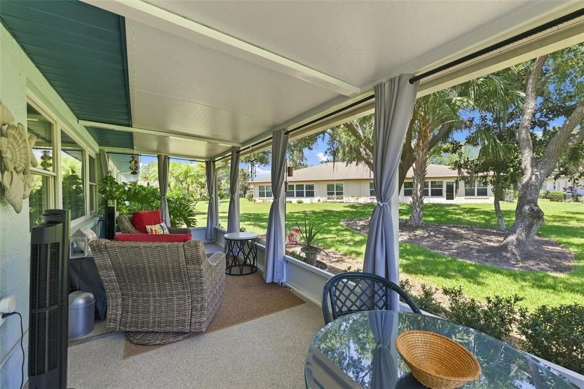 2412 LOCKSLEY STREET — photo 30 of 93