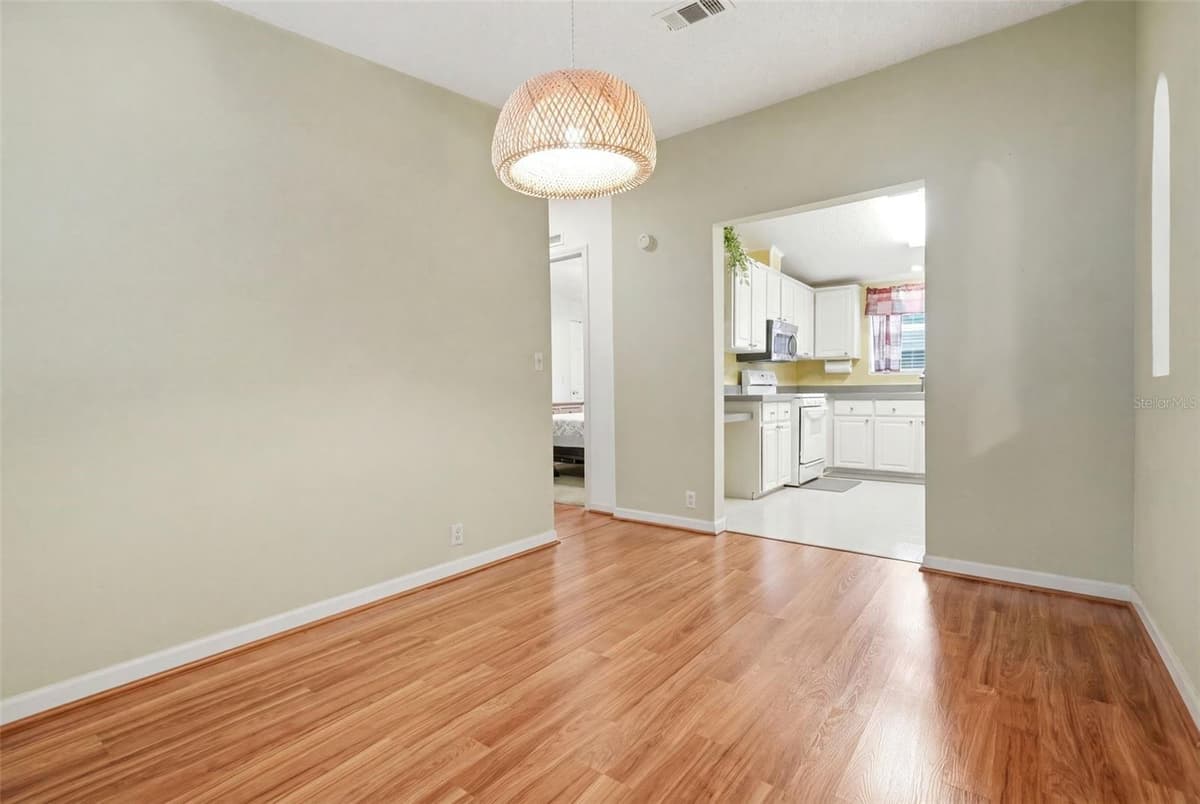 6229 KNOTTY PINE DRIVE — photo 16 of 35