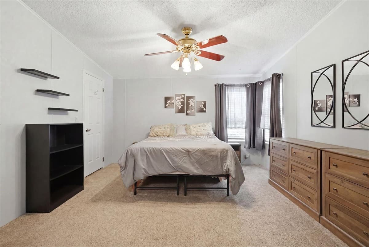 6229 KNOTTY PINE DRIVE — photo 18 of 35