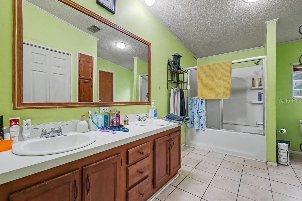 5031 ELM DRIVE — photo 14 of 26